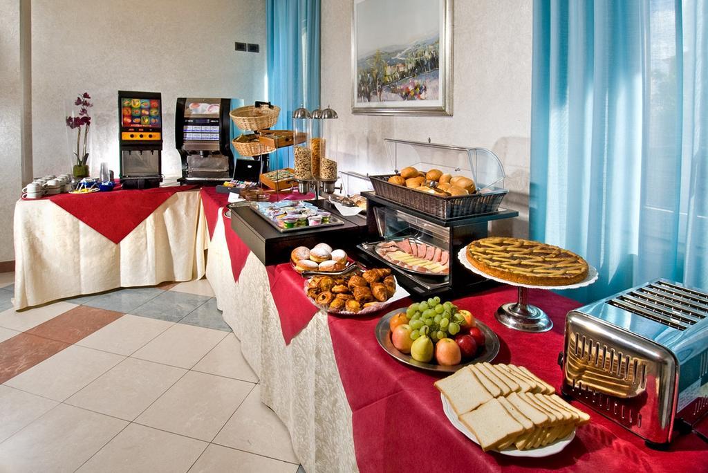 Hotel Europa Купра-Мариттіма Екстер'єр фото