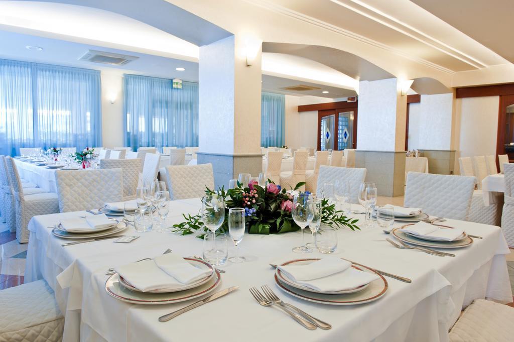Hotel Europa Купра-Мариттіма Екстер'єр фото